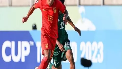 泰山主场对阵川崎失利，角球防线全线崩溃！